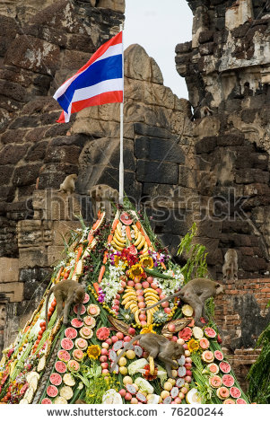 stock-photo-monkey-buffet-festival-at-lopburi-city-in-thailand-76200244