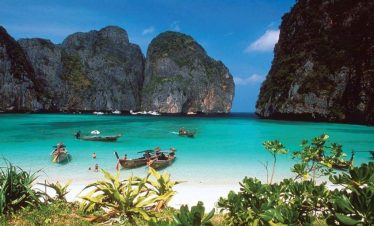 Discover golfing in islands at Phang Nga and for 4D3N