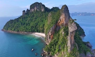 Koh Hong and Koh Yao Noi Tour