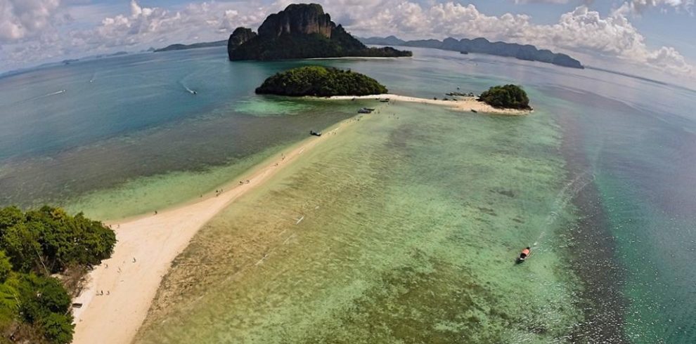 Koh Hong and Koh Yao Noi Tour