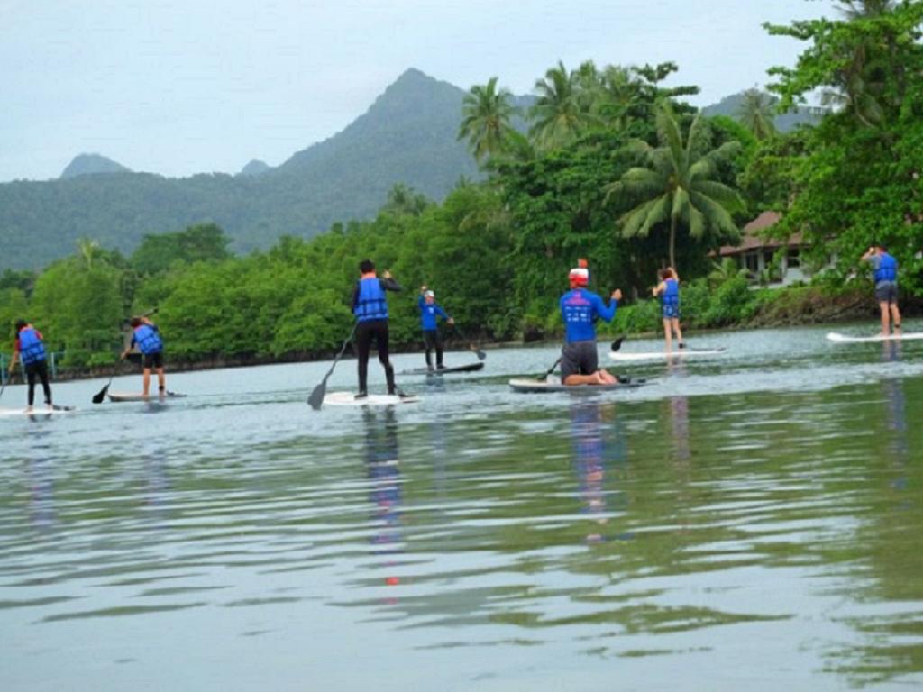 Stand Up Paddle Board - 1 hour