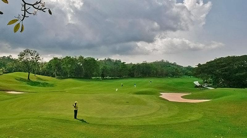 Photo Credit: Laem Chabang International Country Club / Golf tourism Thailand